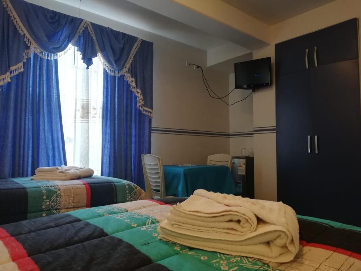 Hotel "Virgen Del Socavon" Oruro Esterno foto