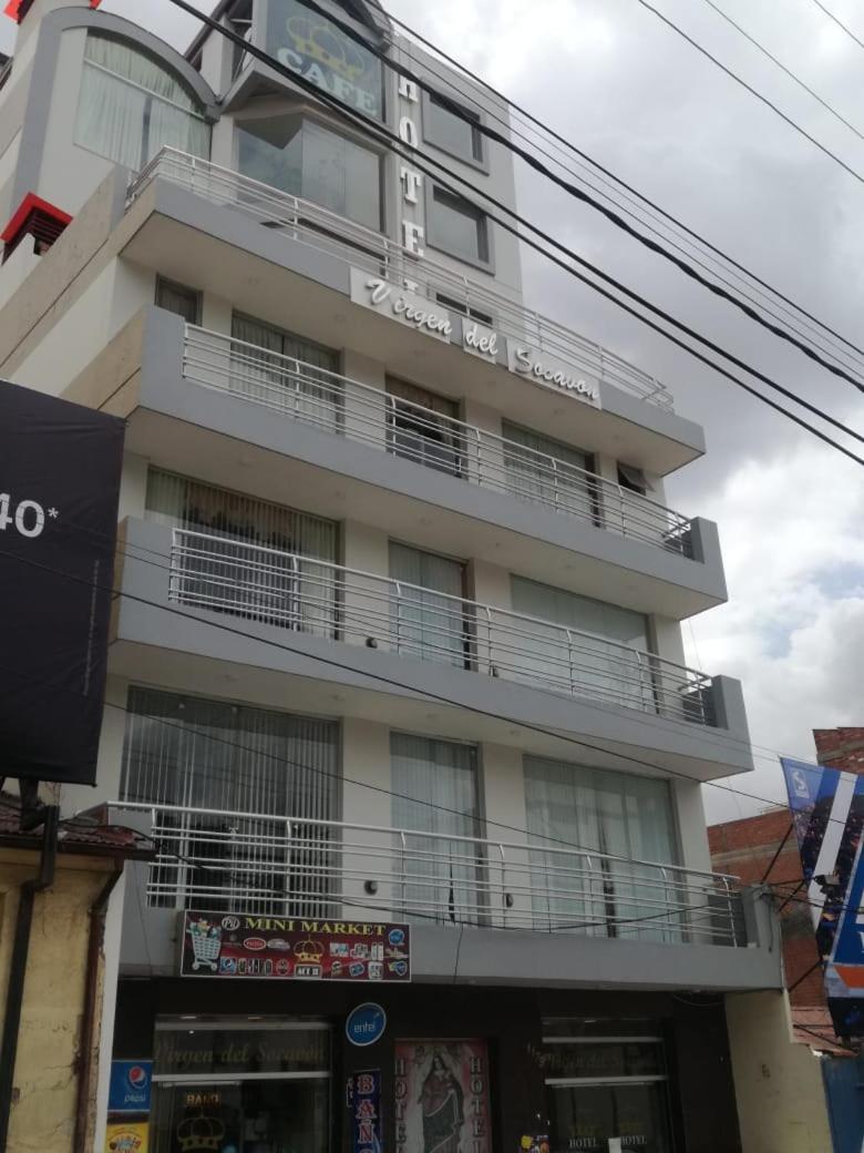 Hotel "Virgen Del Socavon" Oruro Esterno foto